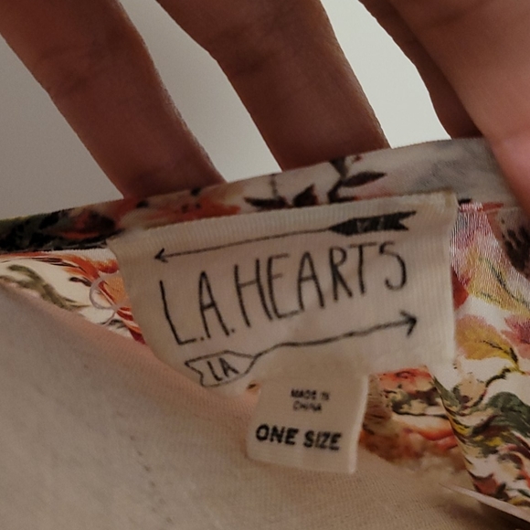 LA Hearts Kimono - Picture 3 of 4